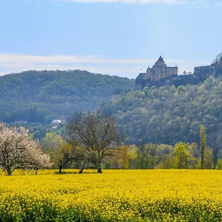 Awesome Home In Saussignac With Wifi Holiday home
